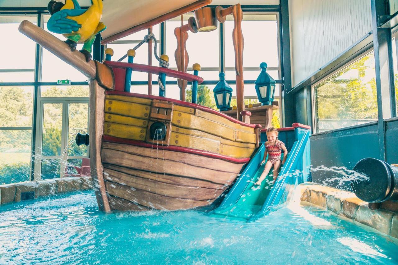 Europarcs De Biesbosch Hotel Willemsdorp Ngoại thất bức ảnh