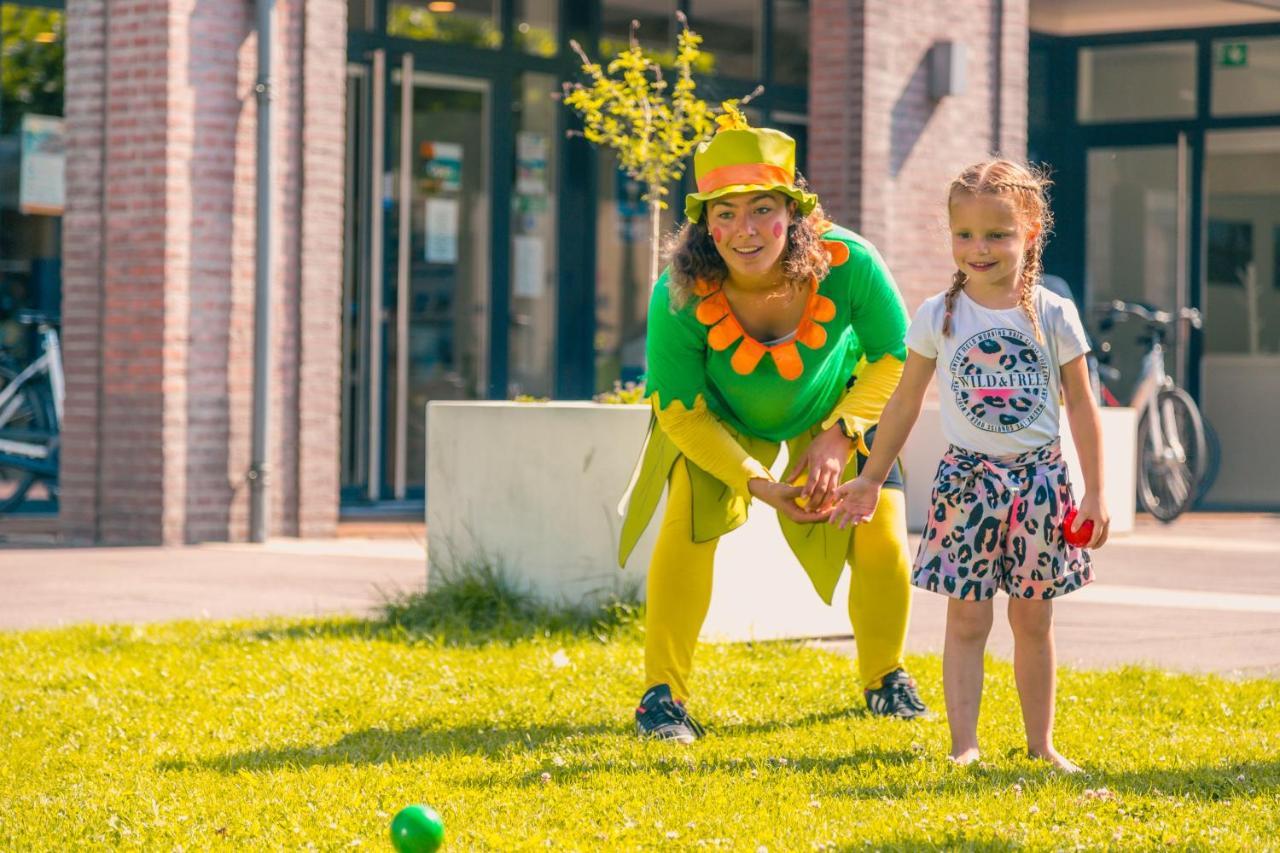 Europarcs De Biesbosch Hotel Willemsdorp Ngoại thất bức ảnh