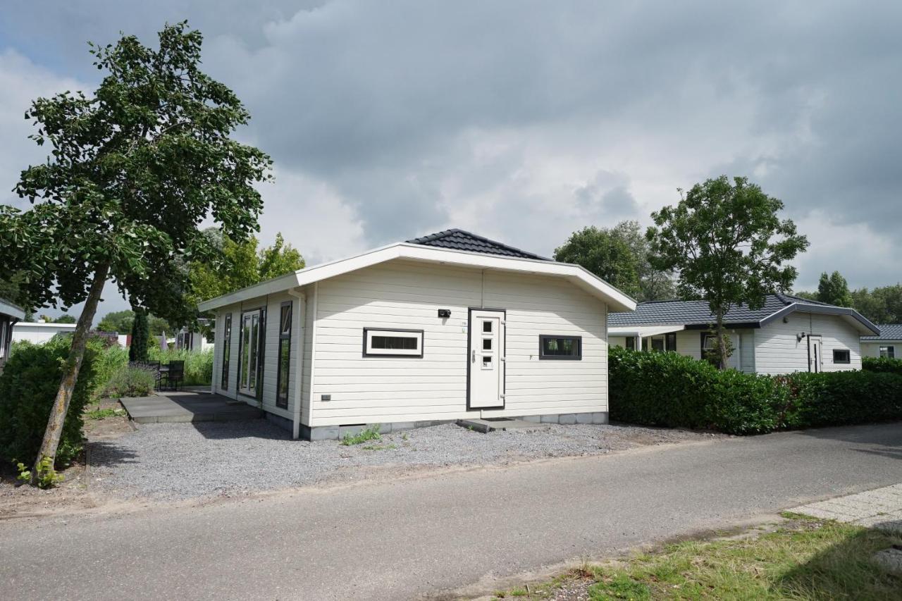 Europarcs De Biesbosch Hotel Willemsdorp Phòng bức ảnh