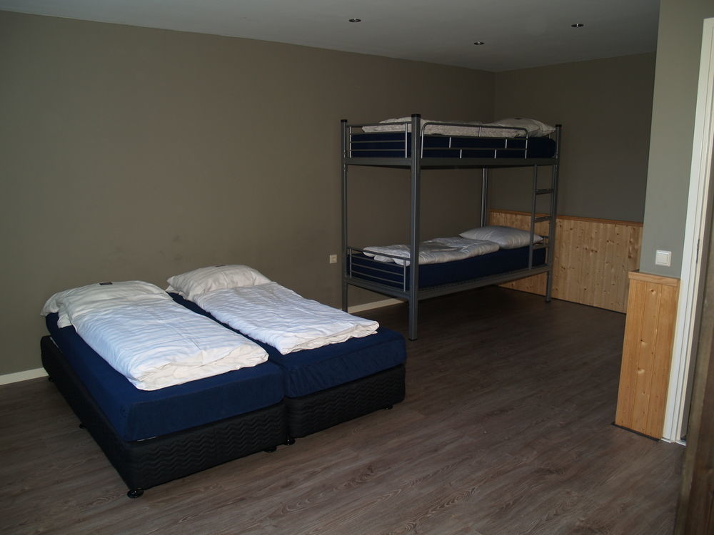 Europarcs De Biesbosch Hotel Willemsdorp Ngoại thất bức ảnh