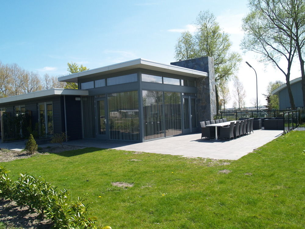 Europarcs De Biesbosch Hotel Willemsdorp Ngoại thất bức ảnh