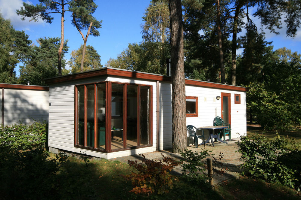Europarcs De Biesbosch Hotel Willemsdorp Ngoại thất bức ảnh